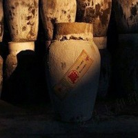上海茅台酒回收 各种白酒回收 老黄酒上门收购来电