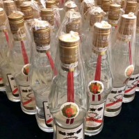上海长宁区茅台酒回收联系电话