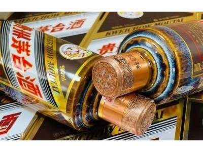 深圳回收猪年茅台酒瓶生肖茅台瓶子回收市场价格图2