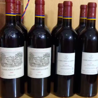 回收外交部建部60周年特制茅台酒