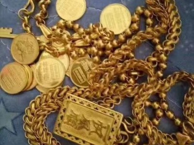 长安本地回收黄金耳环最新多少钱一克，今日金价图3