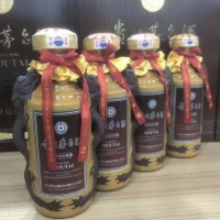 资讯: 西安回收50年茅台酒瓶礼盒现在价值多少钱