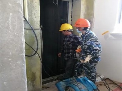上海电梯设备回收（旧电梯上门回收）老式自动扶梯回收图2